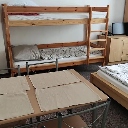 Apartment Ruze *