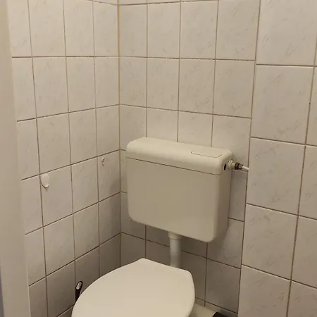 Ruze Apartament *