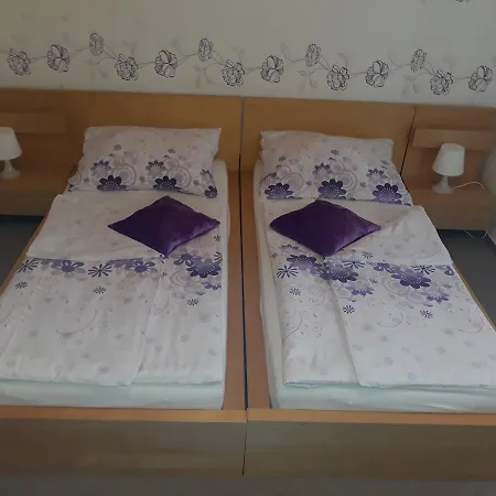Ruze Appartement Lipová-lázně